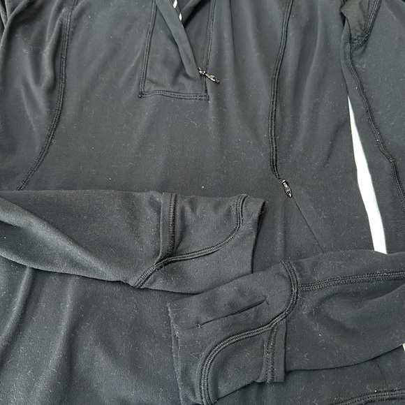 Lululemon Pullover - Picture 3 of 7